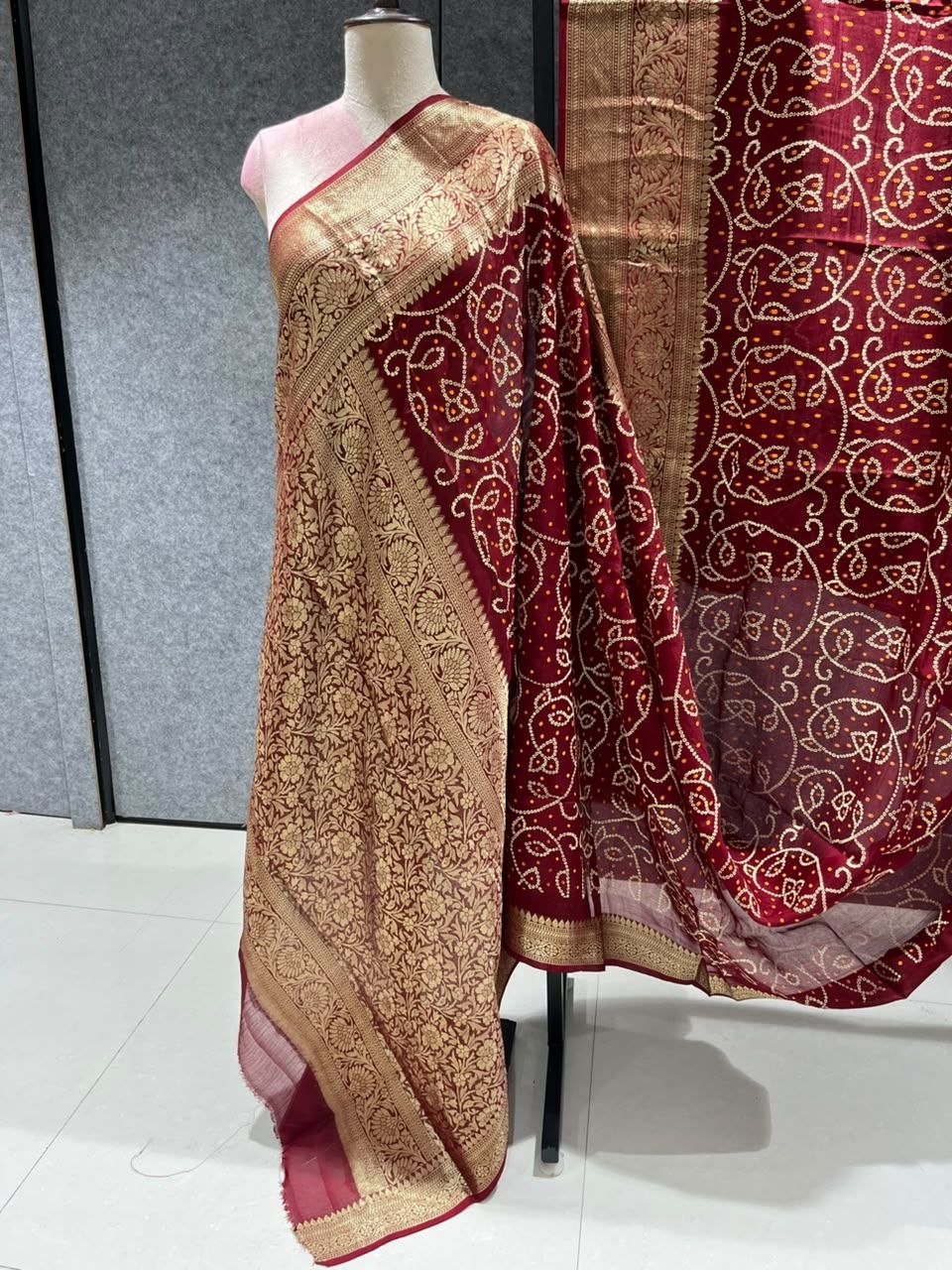 New Kanjivaram Bandhani Teen Dani Saree | Premium Cotton Silk with Hand-Dyeing Work & Running Blouse | Festive Wear HE-BUY-(W)-06
