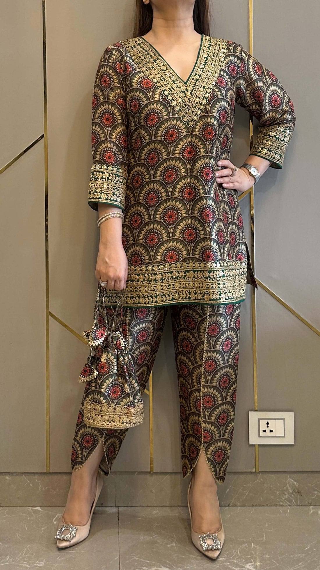 Premium Printed Mul Cotton Co-Ord Set for Women | Embroidered Neck & Daman Work | Festive & Casual Wear Collection HE-BUY-(D)-1124