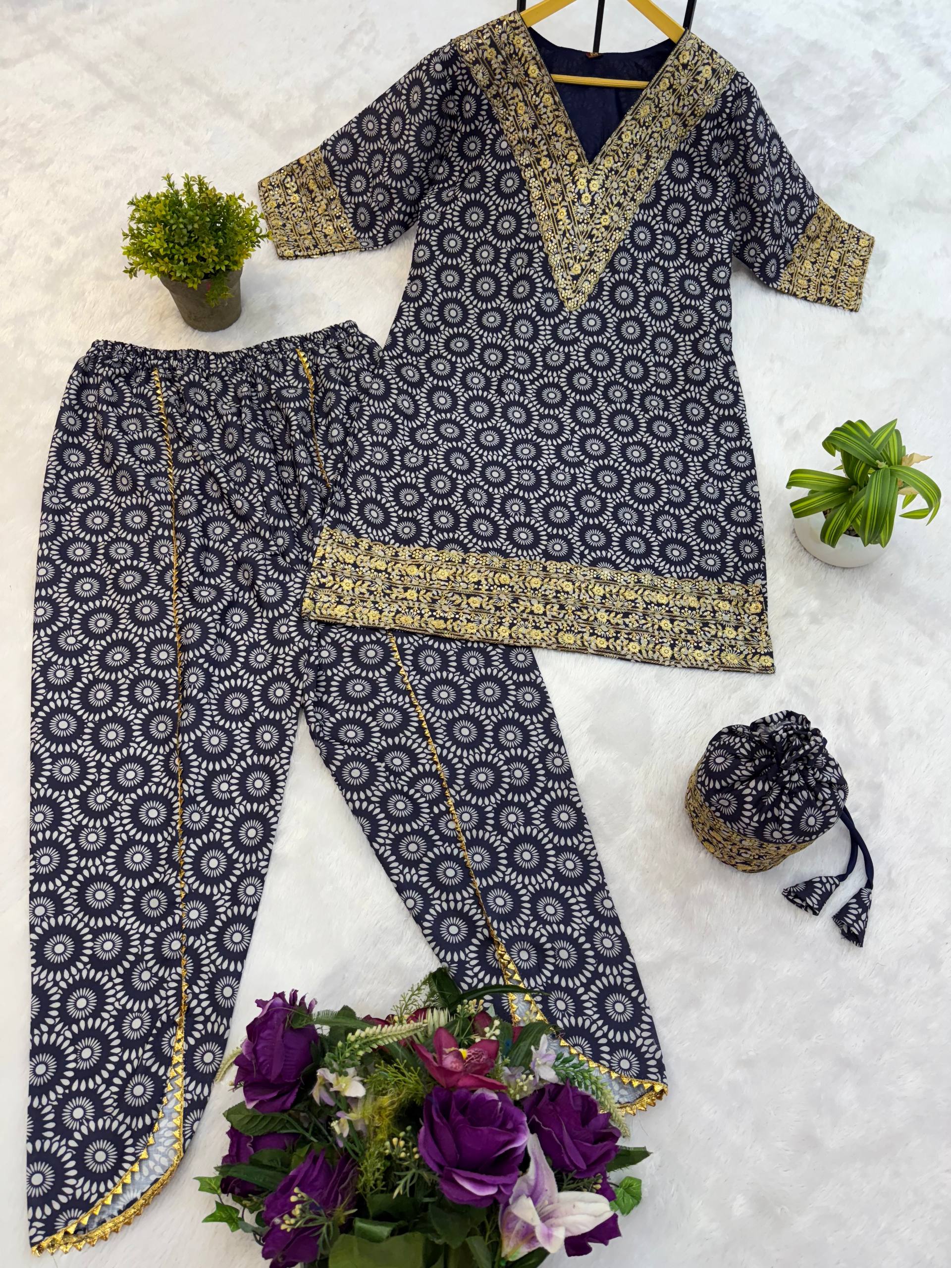 Premium Printed Mul Cotton Co-Ord Set for Women | Embroidered Neck & Daman Work | Festive & Casual Wear Collection HE-BUY-(D)-1124