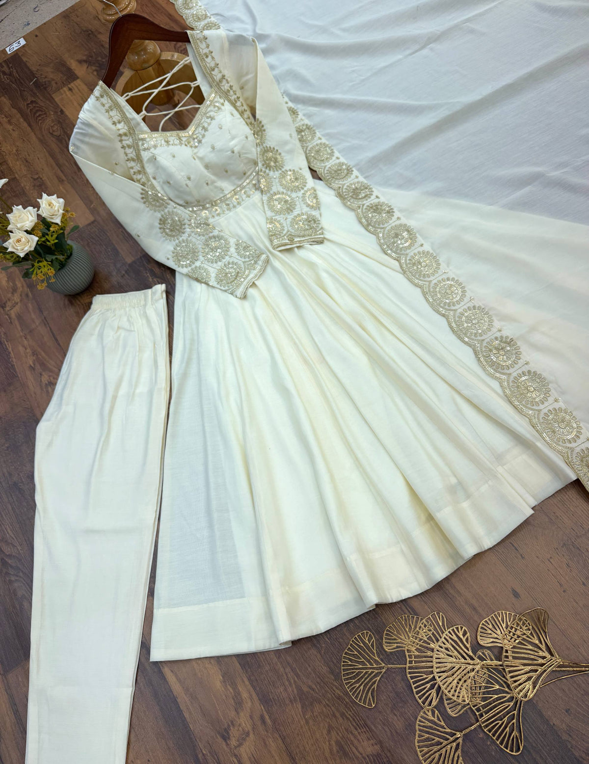 Premium Roman Silk Embroidered Anarkali Suit Set with Bottom & Chanderi Dupatta | Designer Party & Festive Wear HE-BUY-(S)-5026