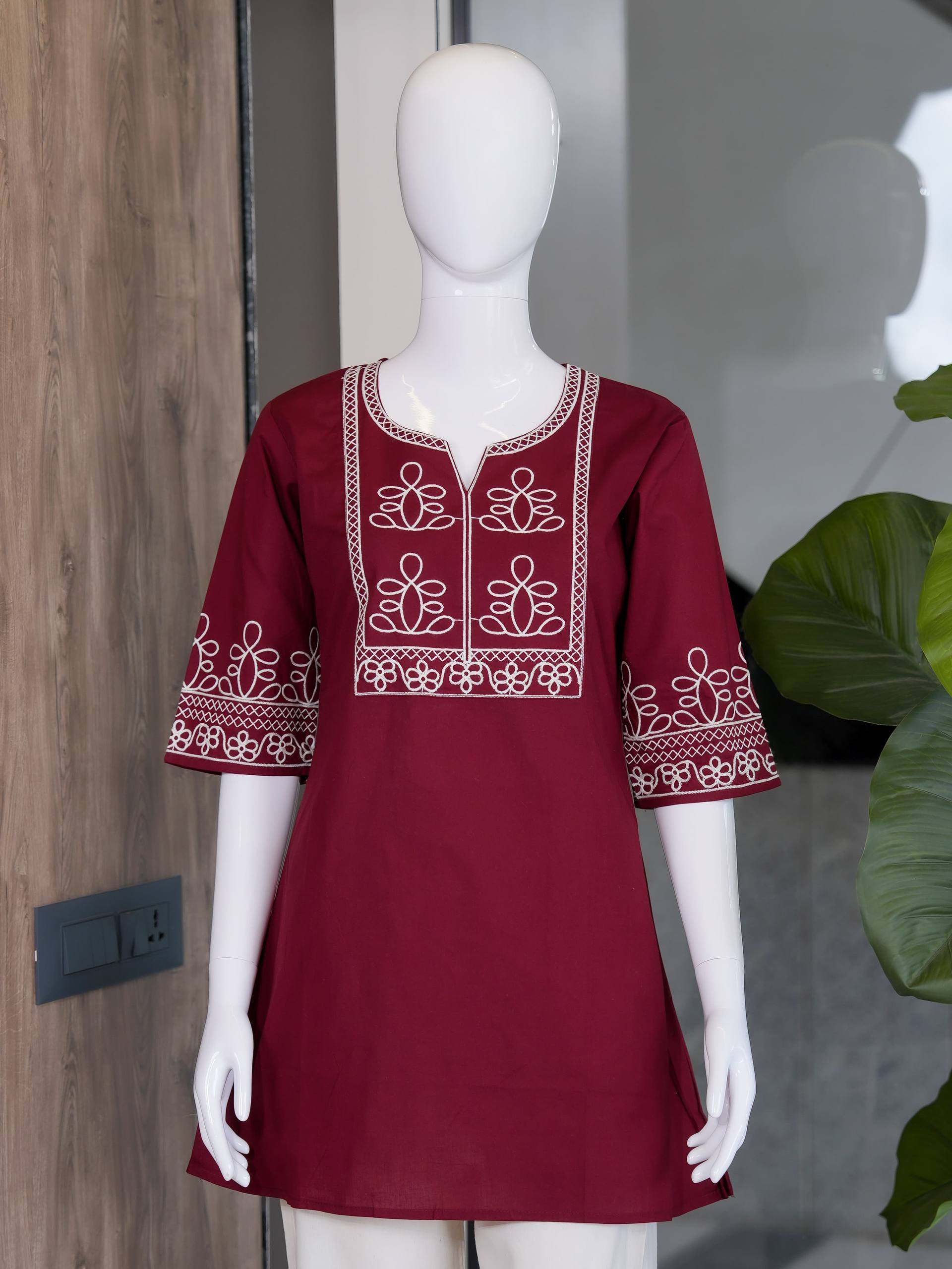 Premium Salab Cotton Kurti Co-Ord Set for Women | Elegant Short Kurti with Pant | Soft & Comfortable | Daily, Office & Casual Wear (L)C-03