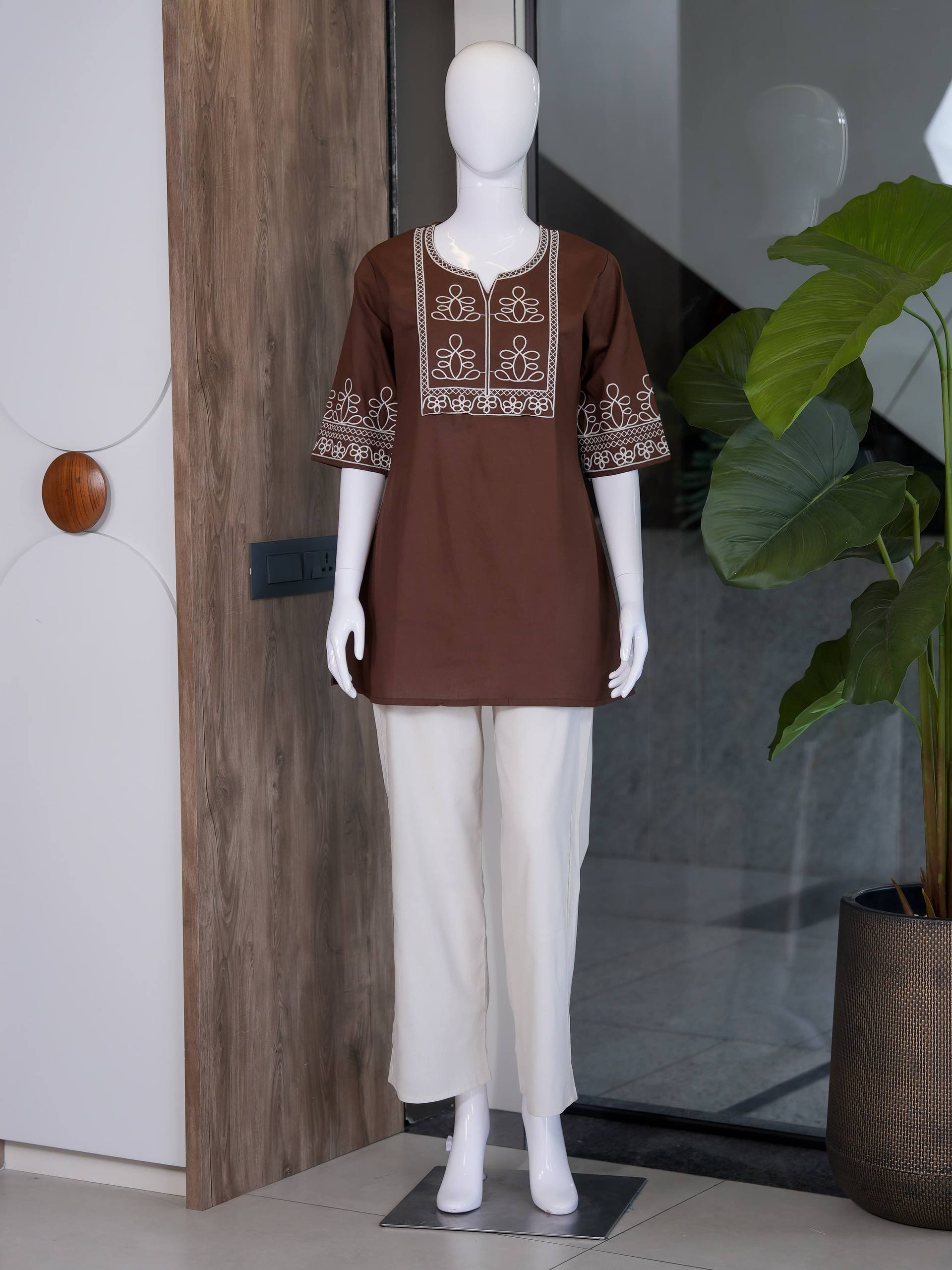 Premium Salab Cotton Kurti Co-Ord Set for Women | Elegant Short Kurti with Pant | Soft & Comfortable | Daily, Office & Casual Wear (L)C-03