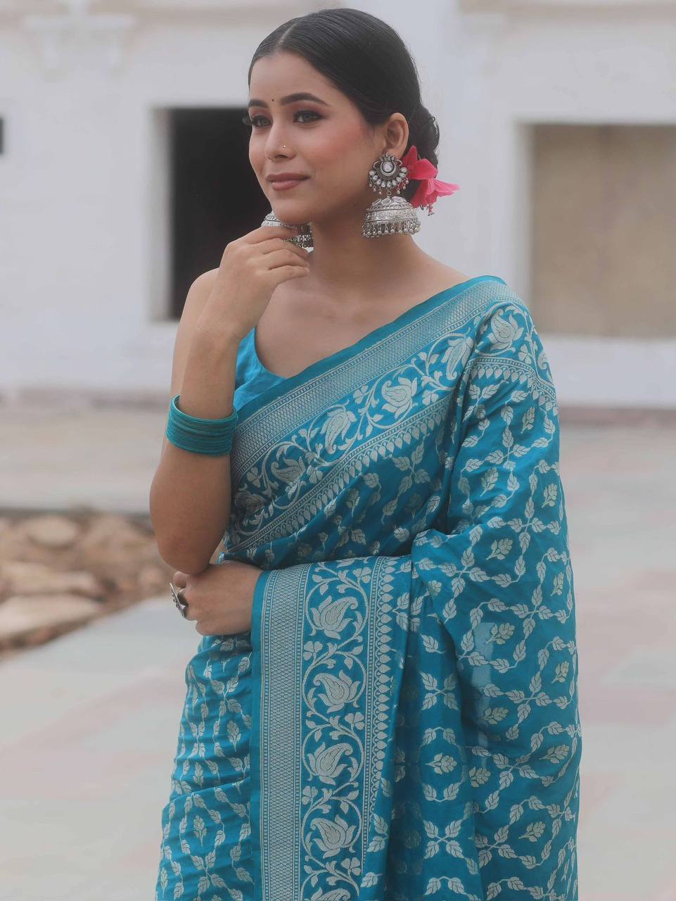 Premium Soft Lichi Silk Saree with Rich Pallu & All-Over Jacquard Work | Running Jacquard Border Blouse | 6.20 Meter