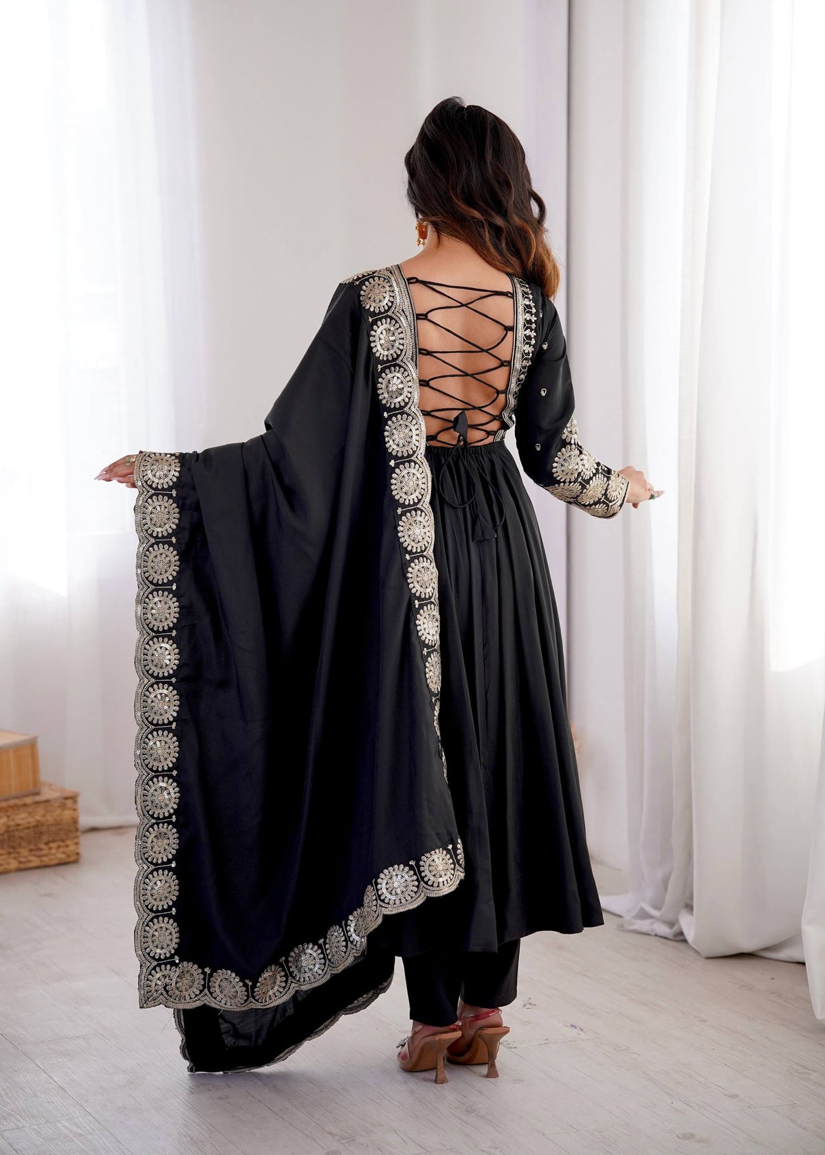 Premium Roman Silk Embroidered Anarkali Suit Set with Bottom & Chanderi Dupatta | Designer Party & Festive Wear HE-BUY-(S)-5026