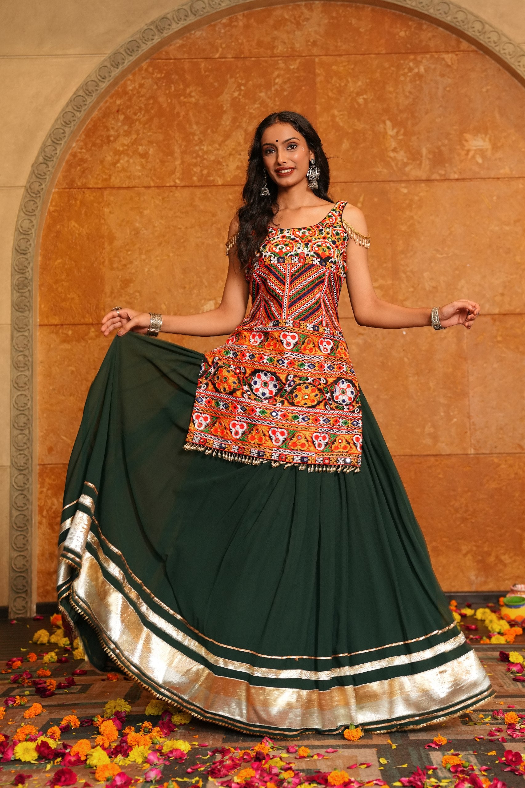 Celebrate Navratri in style with this elegant and vibrant Chaniya Choli set